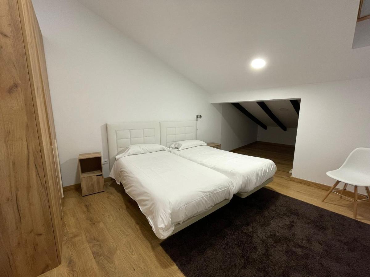Apartamentos Turisticos Las Animas Comillas Kültér fotó